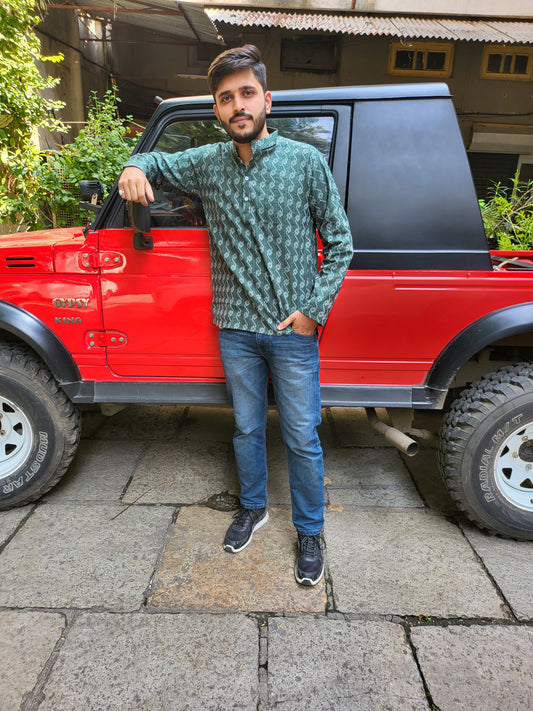 Short kurta for men